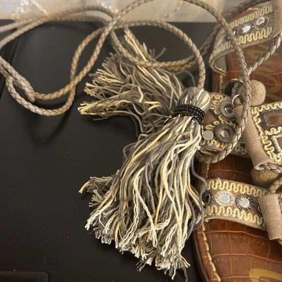 Sam Edelman Gretchen Embellished Gladiator Sandals Size 9 - Picture 3 of 5